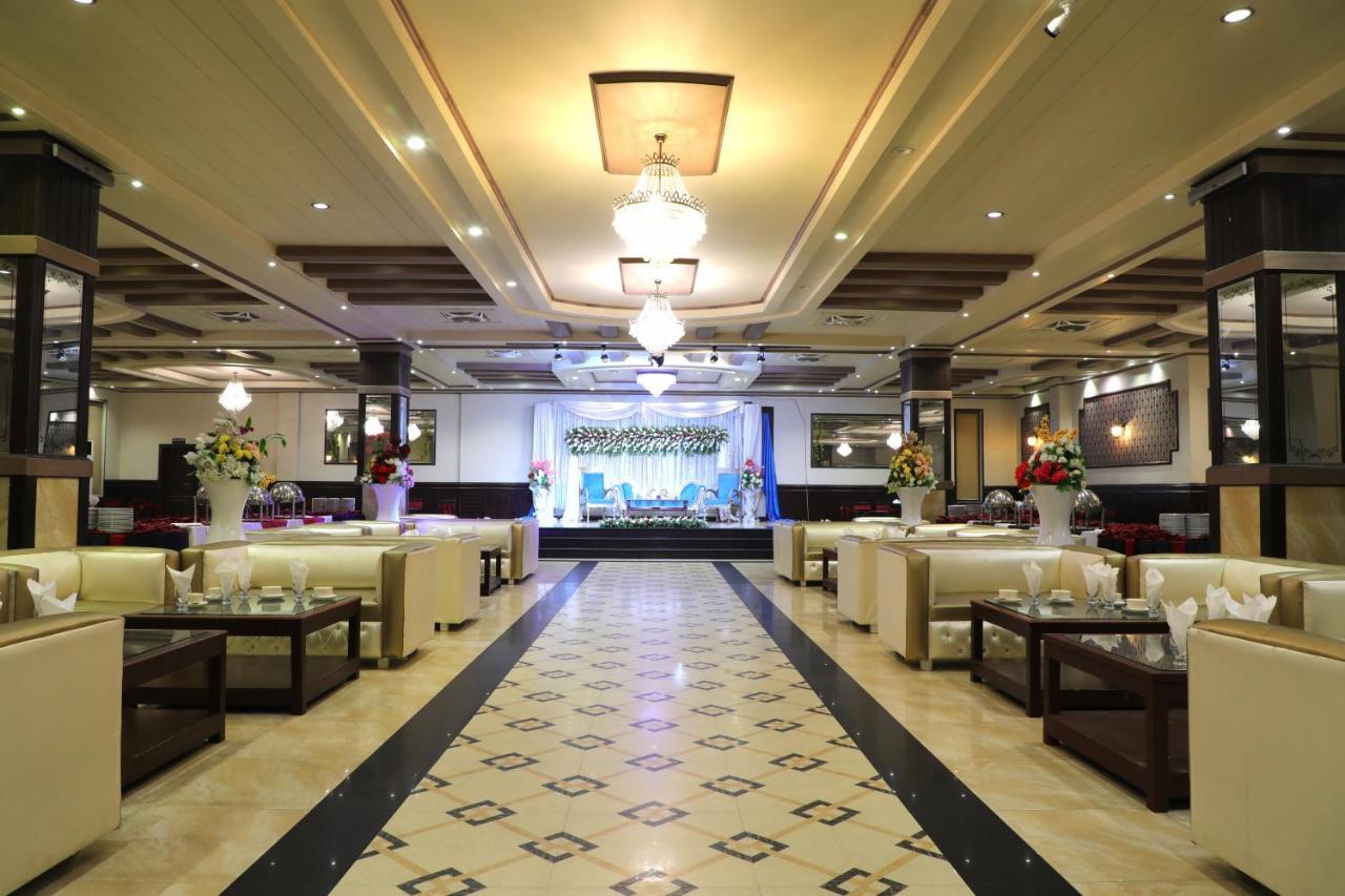 Rachna Hotel Gujranwala Dış mekan fotoğraf